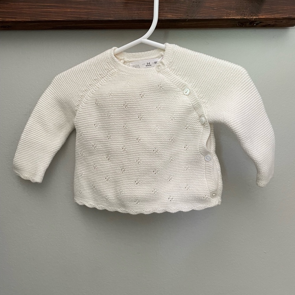 ZARA Baby Knit Sweater // Size 3-6 Months